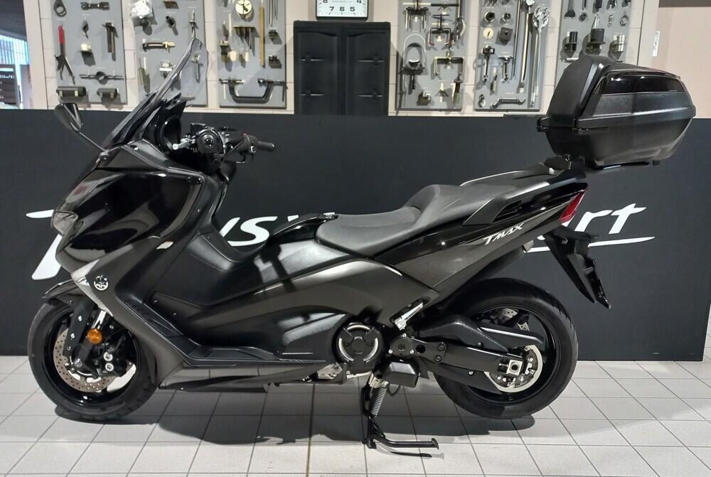 Yamaha T-Max 530 (2017 - 19) (2)