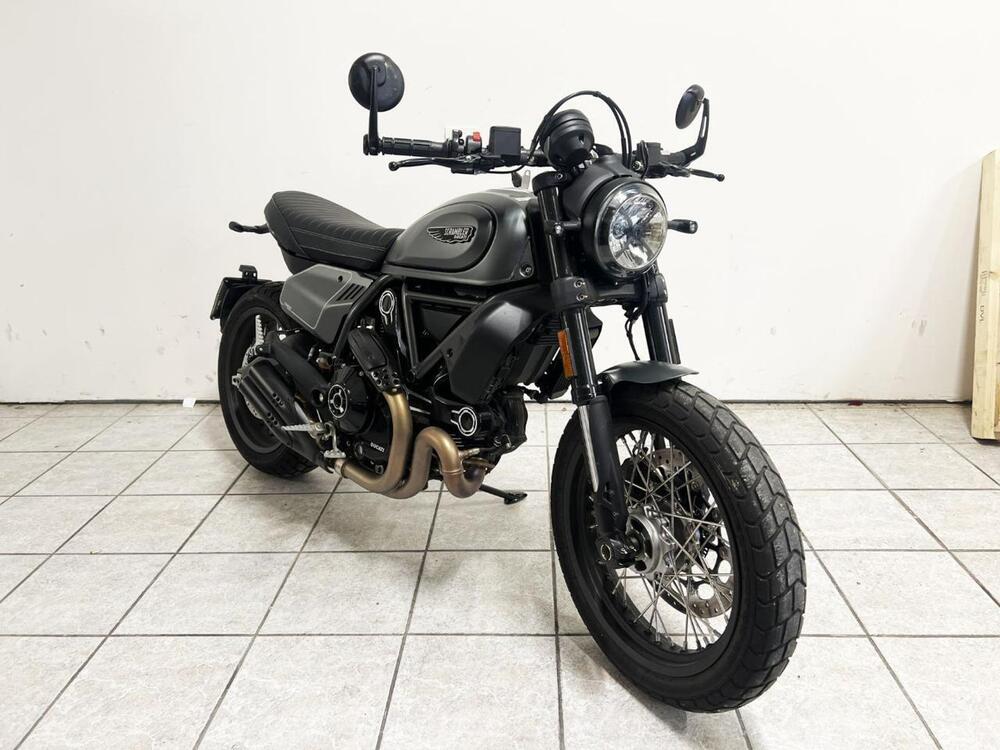 Ducati Scrambler 800 Full Throttle (2023 - 24) (2)