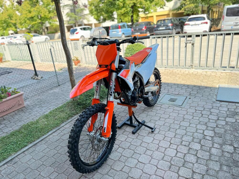 KTM 250 SX-F (2023)