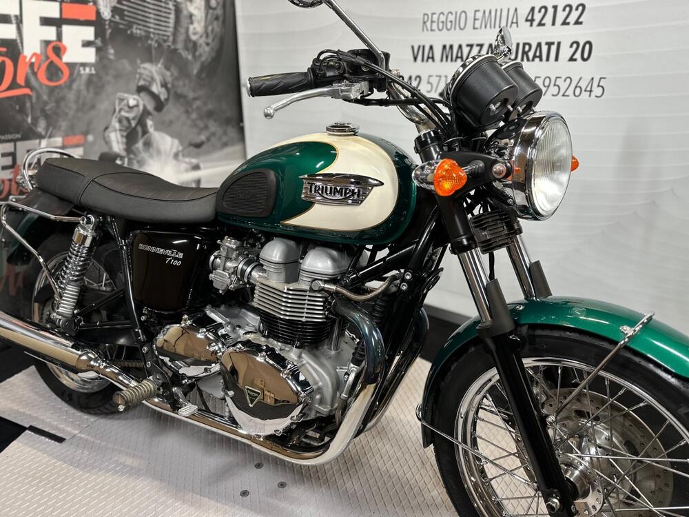 Triumph Bonneville T100 (2008 - 16) (4)