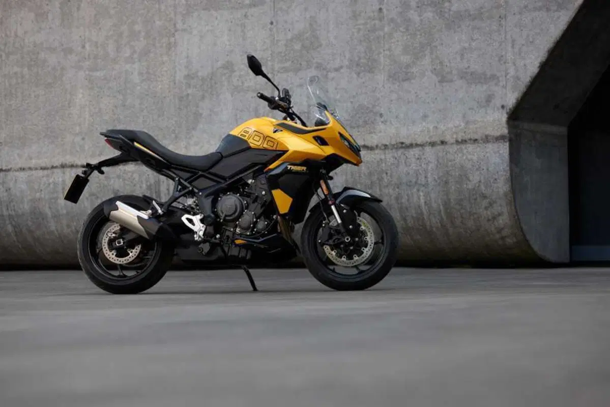 Triumph Tiger Sport 800: Sportiva per diletto (11)