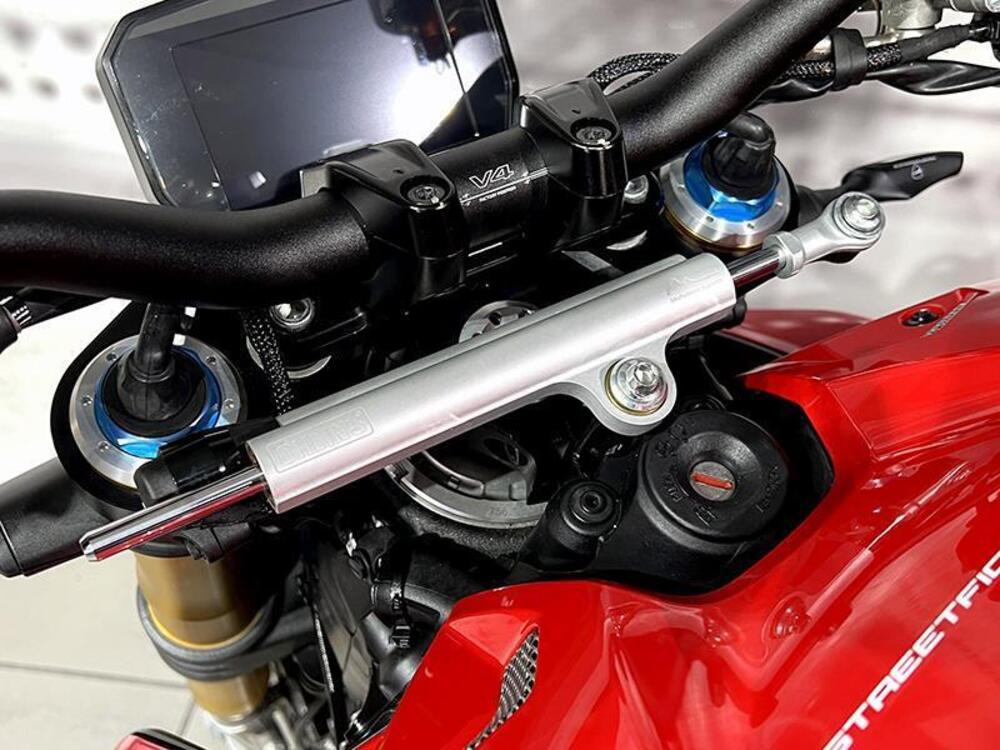 Ducati Streetfighter V4 1100 (2020) (4)