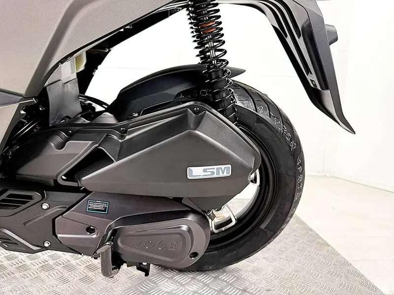 Voge Sfida SR16 125 (2025 - 26) (15)
