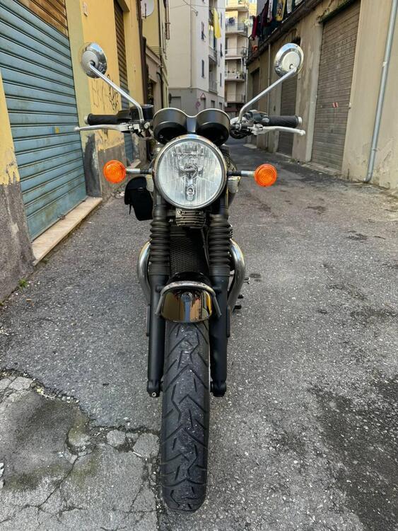 Triumph Bonneville T100 (2017 - 20) (5)