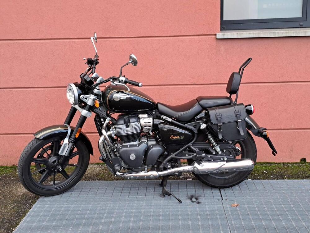 Royal Enfield Super Meteor 650 (2023 - 25)