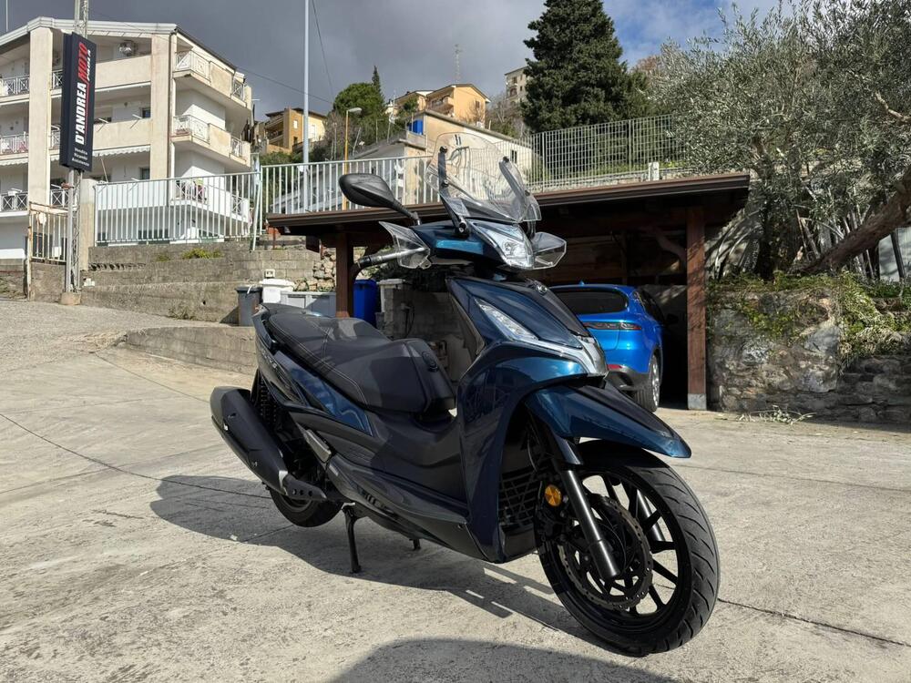 Kymco Agility 300i (2021 - 25) (2)