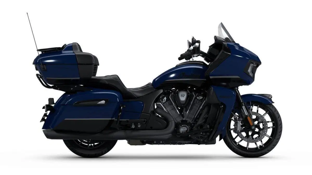 Indian Pursuit 1834 Powerplus Dark Horse (2025 - 26) (12)