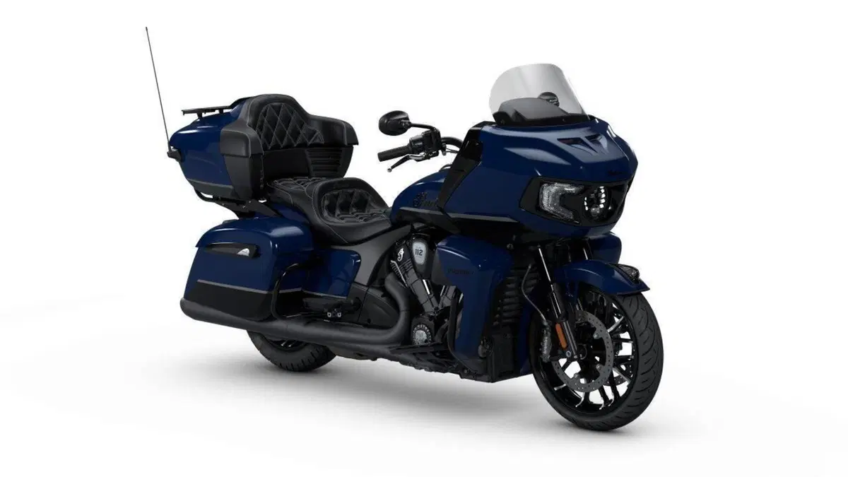 Indian Pursuit 1834 Powerplus Dark Horse (2025 - 26) (15)