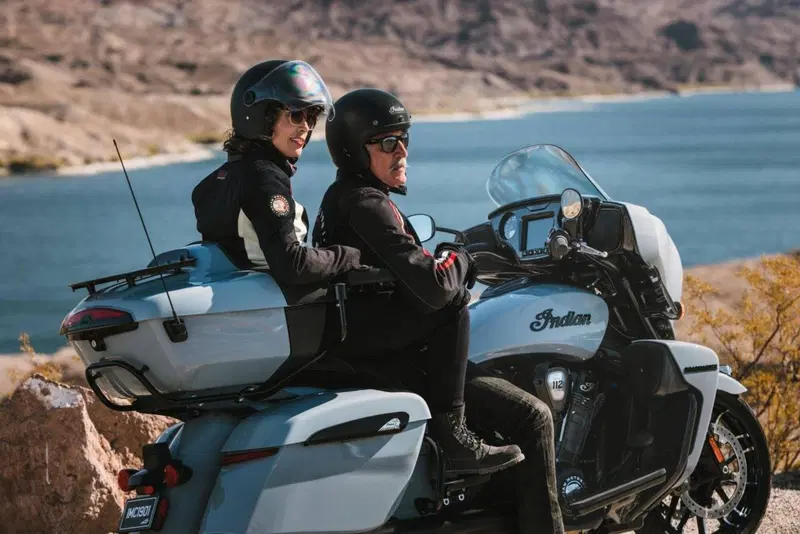 Indian Roadmaster 1834 Powerplus Dark Horse (2025 - 26) (8)