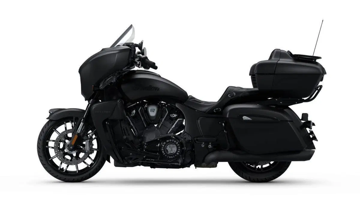 Indian Roadmaster 1834 Powerplus Dark Horse (2025 - 26)
