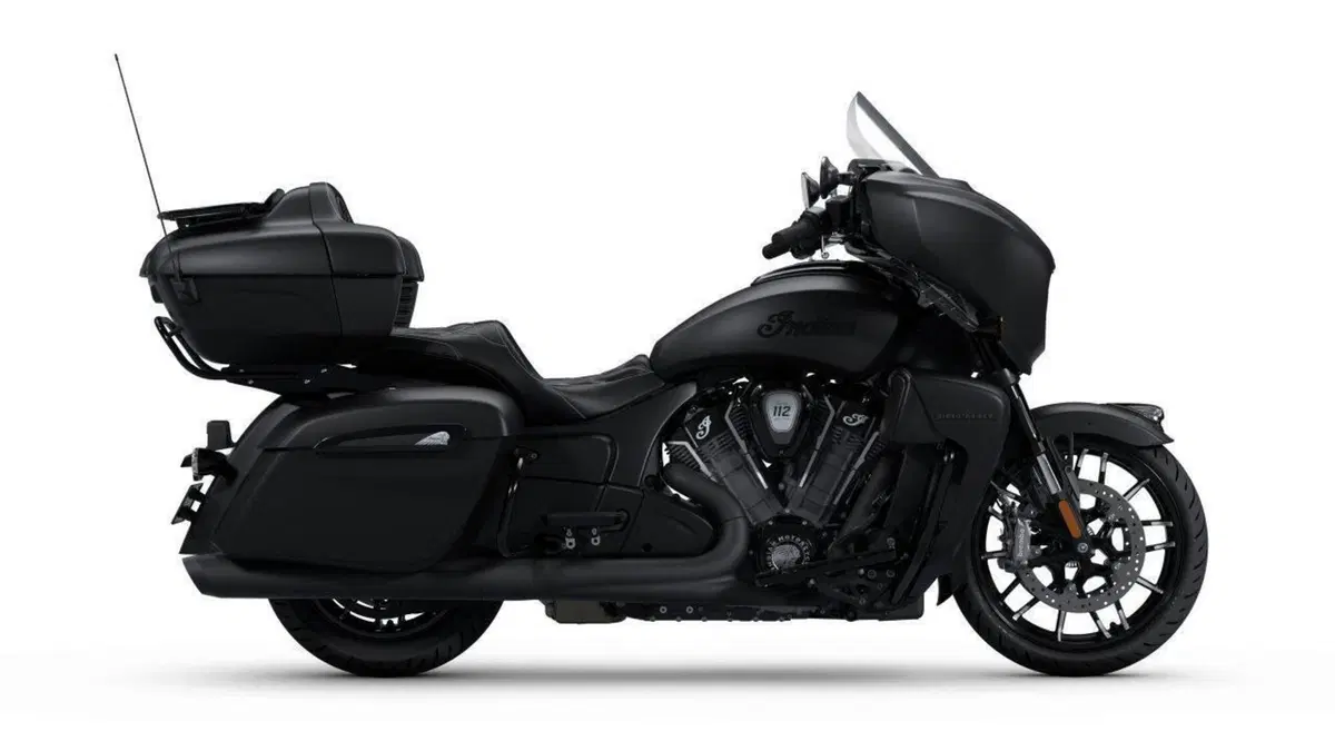 Indian Roadmaster 1834 Powerplus Dark Horse (2025 - 26) (5)