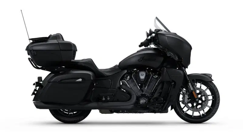 Indian Roadmaster 1834 Powerplus Dark Horse (2025 - 26) (5)