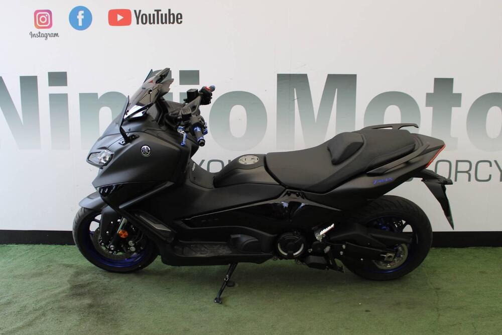 Yamaha T-Max 560 (2022 - 24) (4)