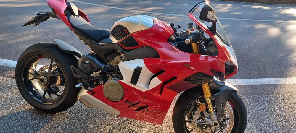 Ducati Panigale V4 R (2023 - 24) (4)