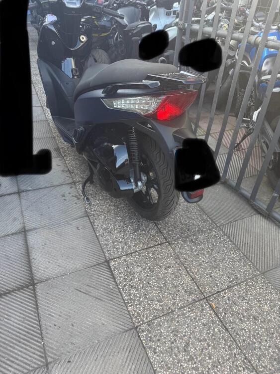 Kymco People 300i GT ABS (2010 - 17) (2)