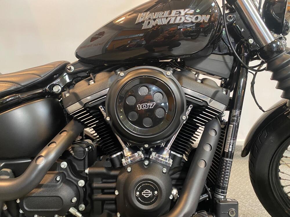 Harley-Davidson 107 Street Bob (2018 - 20) - FXBB (2)