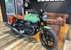 Moto Guzzi V7 Stone (2021 - 25) usata