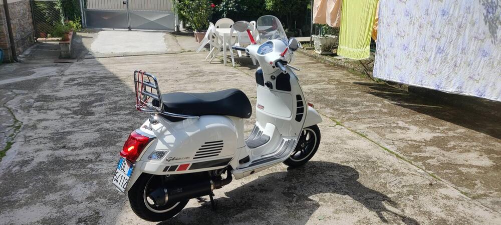 Vespa GTS 300 Super (2008 - 16) (3)