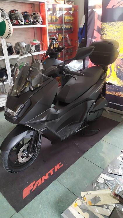 Kymco Skytown 125i (2024 - 25)