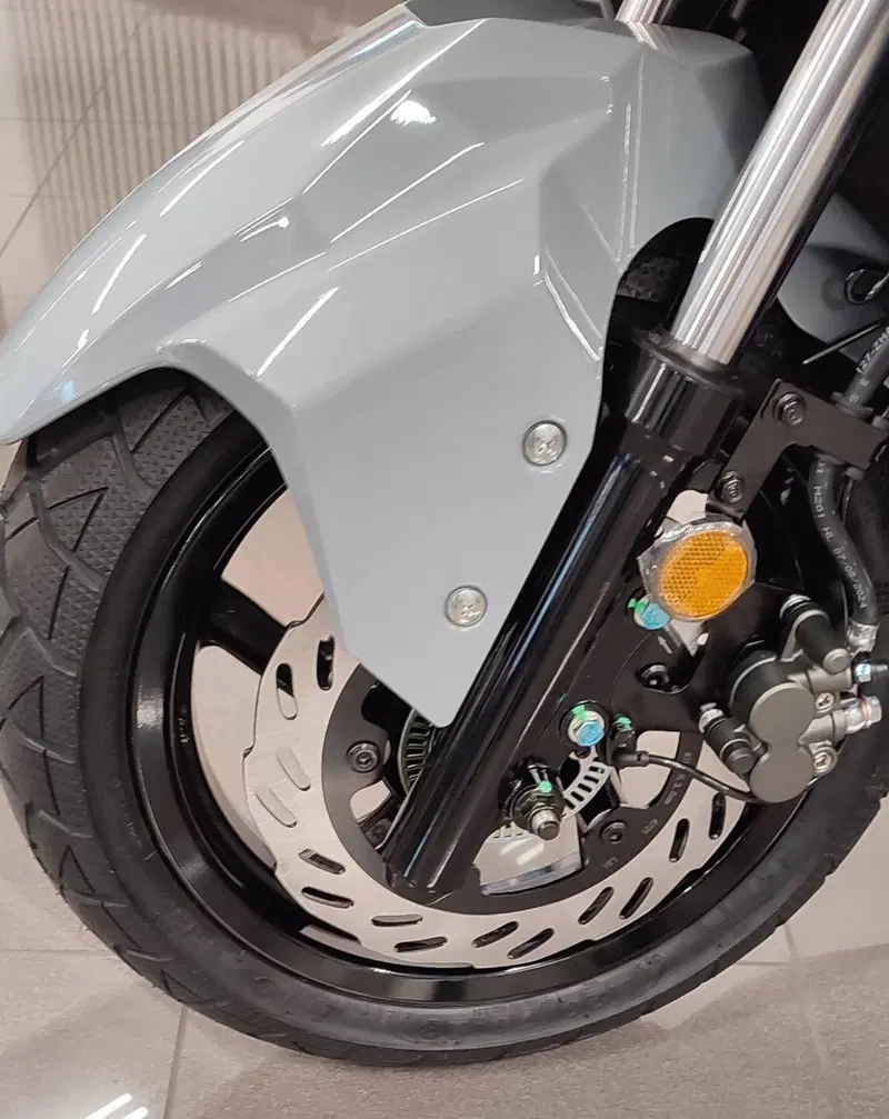 Sym ADX 125 (2025 - 26) (6)