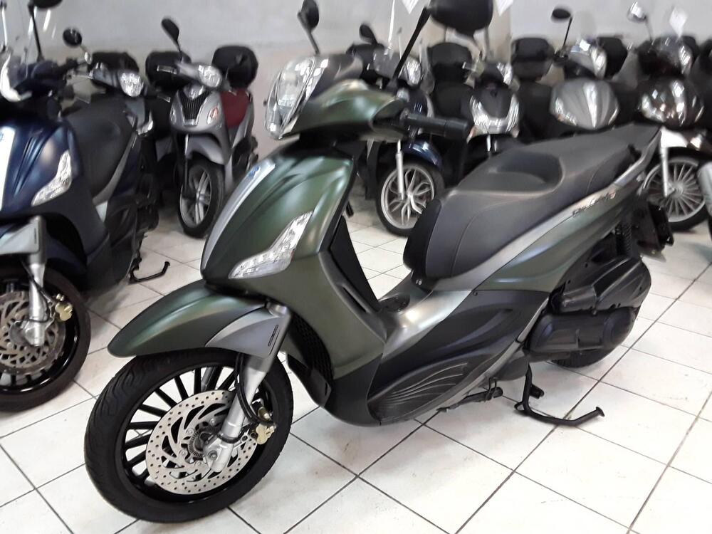 Piaggio Beverly 300 S i.e. ABS-ASR (2016 - 20) (4)