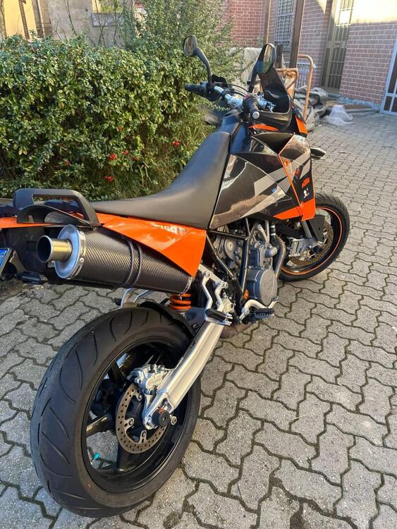 KTM 950 Supermoto (2006 - 08) (5)