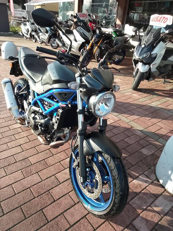 Suzuki SV650 (2021 - 25) (2)