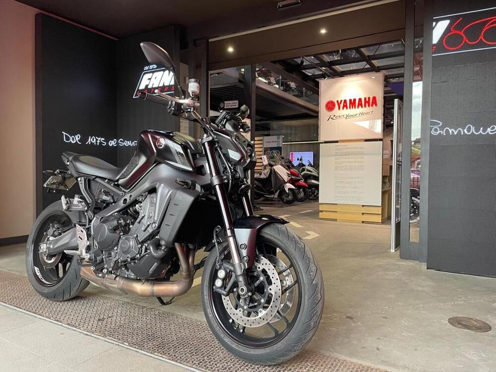 Yamaha MT-09 (2021 - 23) (2)