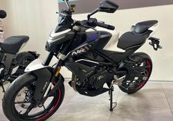 CFMOTO 450NK (2023 - 25) usata