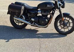 Triumph Street Twin 900 (2017 - 18) usata