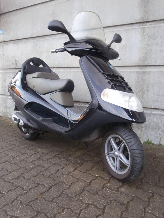 Piaggio Hexagon 180 LXT Cat