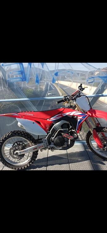 Honda CRF 450 R (2017) (5)