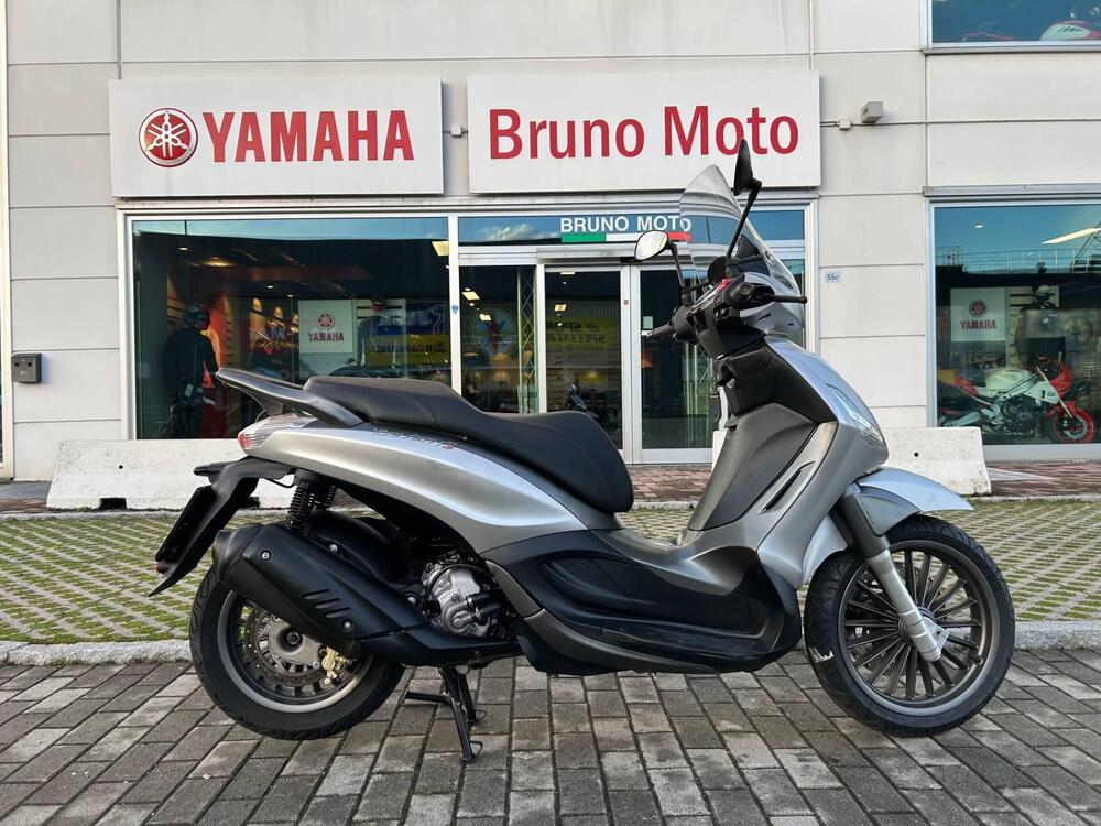 Piaggio Beverly 300 i.e. ABS-ASR (2016 - 20)