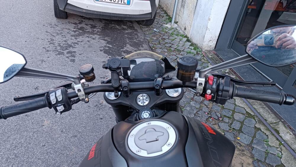 Ducati Monster 937 + (2021 - 25) (4)