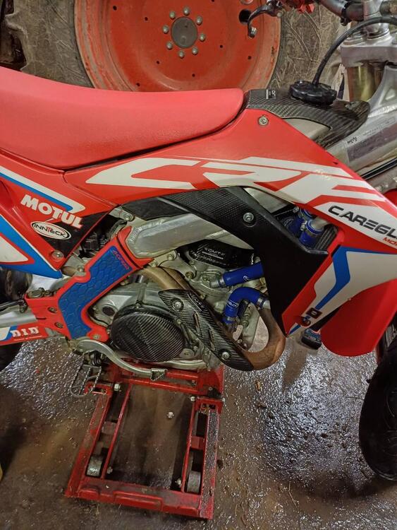 Honda CRF 450 R (2017) (4)