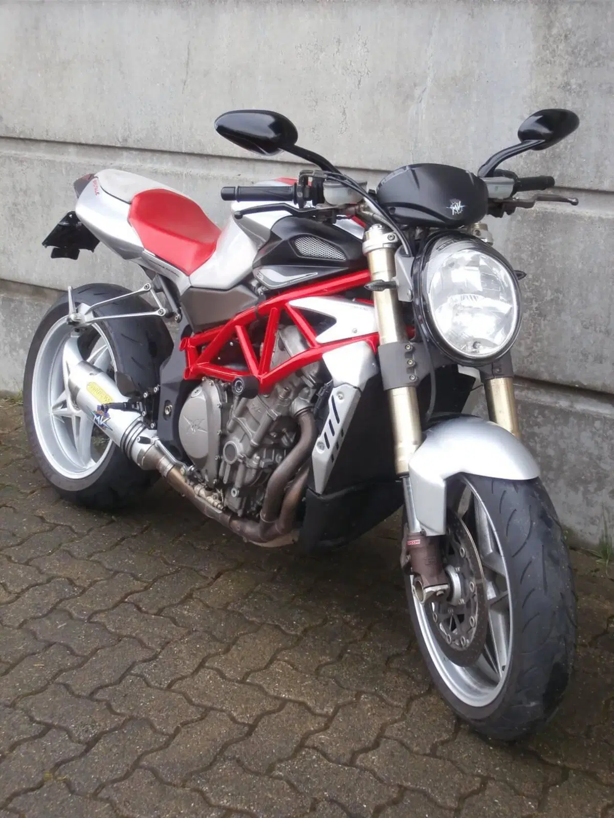 MV Agusta Brutale 910 S (2005 - 11) (6)