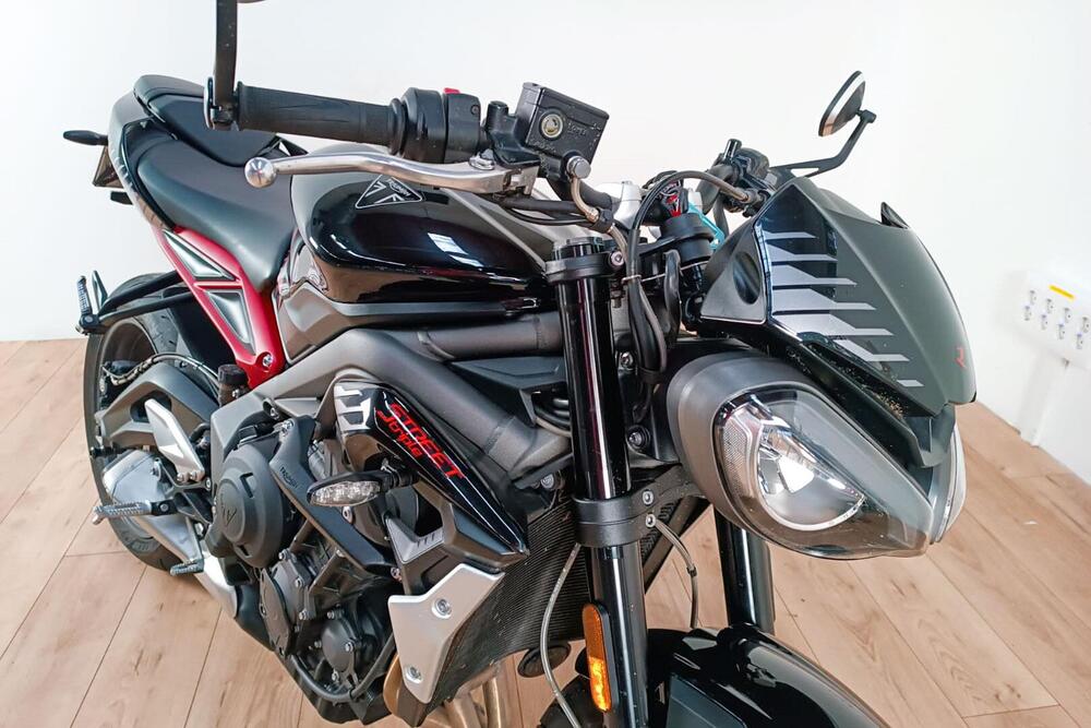 Triumph Street Triple 765 R (2023 - 25) (5)