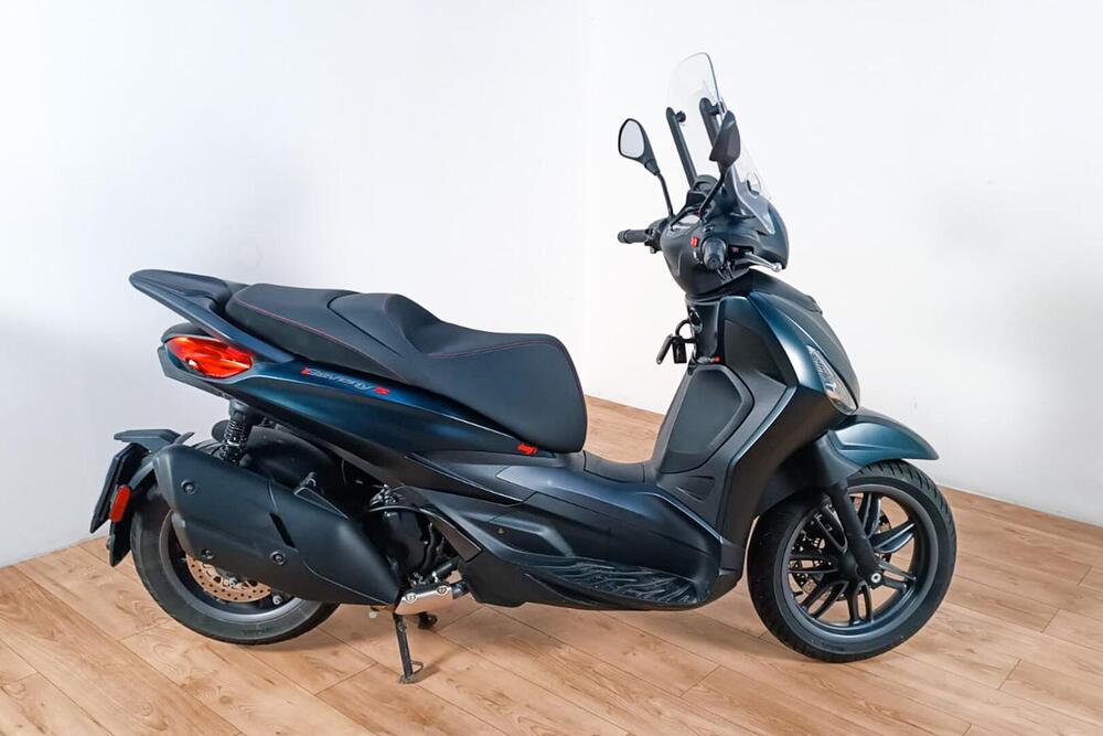 Piaggio Beverly 400 ABS-ASR (2021 - 25)