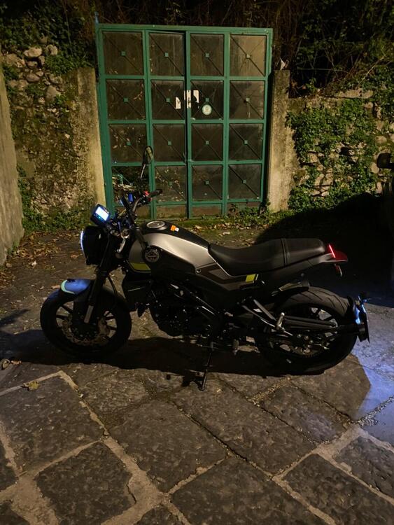 Benelli Leoncino 250 (2019 - 20) (3)