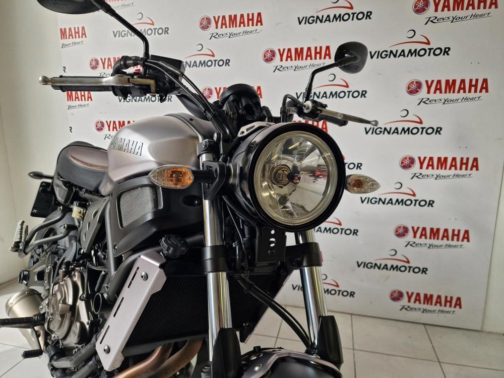 Yamaha XSR 700 ABS (2016 - 20) (2)