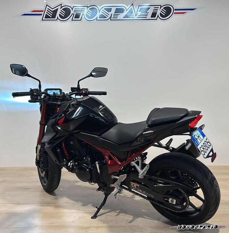 Honda CB 750 Hornet (2023 - 24) (4)