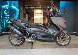 Yamaha T-Max 560 Tech Max (2021) usata