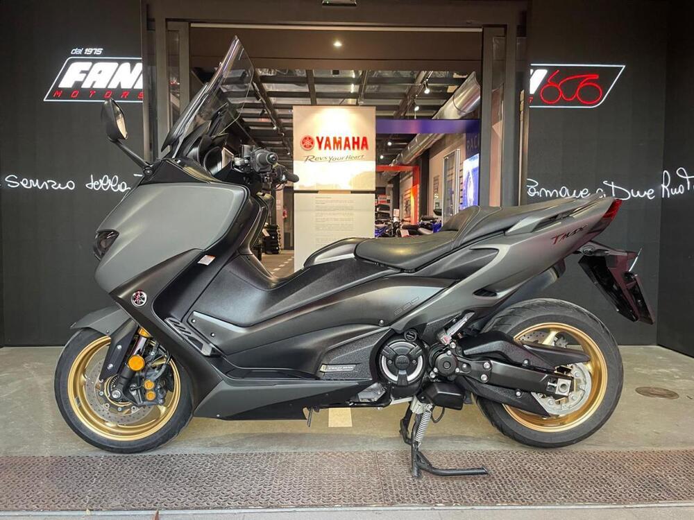 Yamaha T-Max 560 Tech Max (2021) (4)