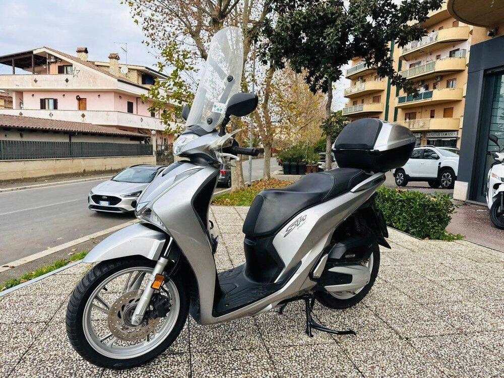 Honda SH 150 i (2017 - 19) (2)