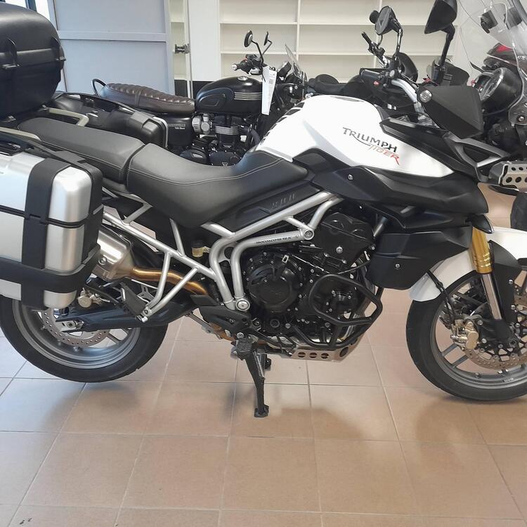 Triumph Tiger 800 XC (2011 - 12)