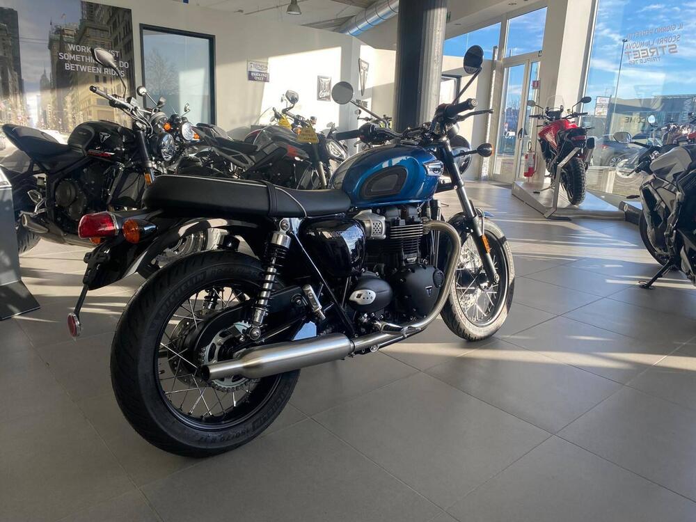 Triumph Bonneville T100 Chrome Edition (2023) (2)