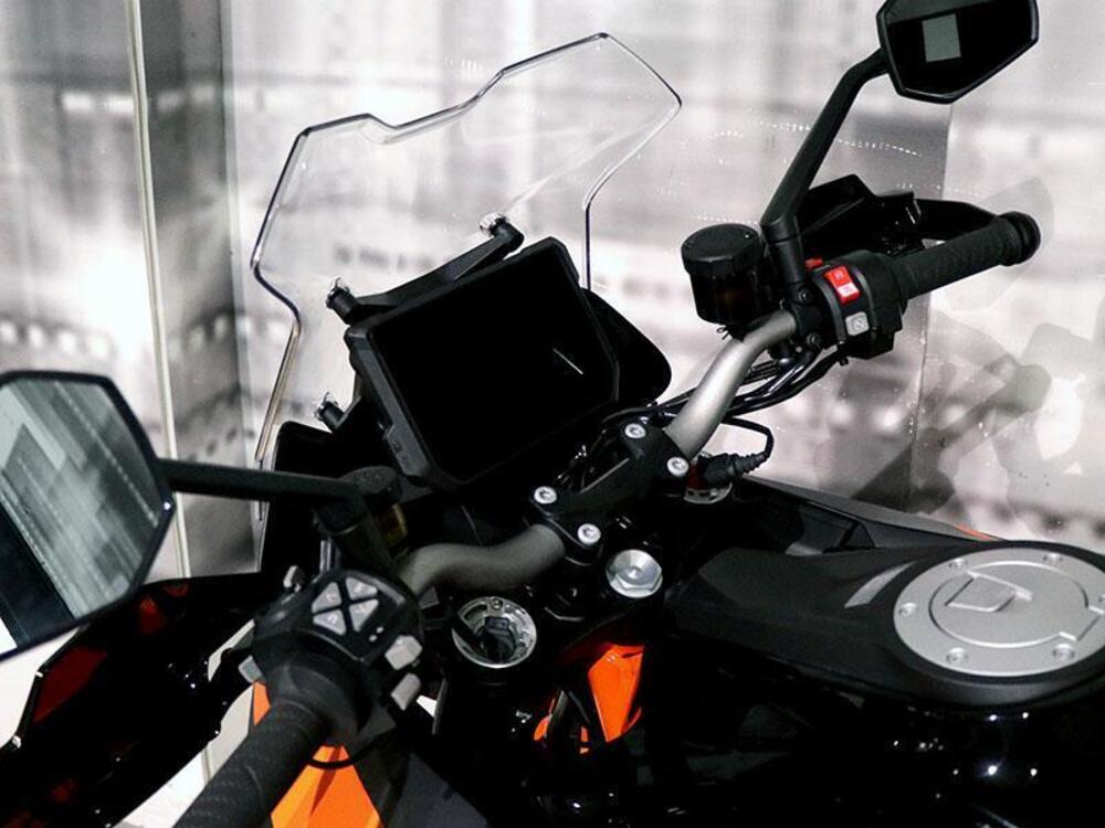 KTM 1290 Super Duke GT (2019 - 20) (5)