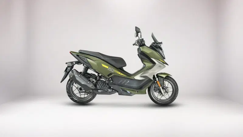 Cresce il trend degli scooter adventure: ecco l'Hero Xoom 160