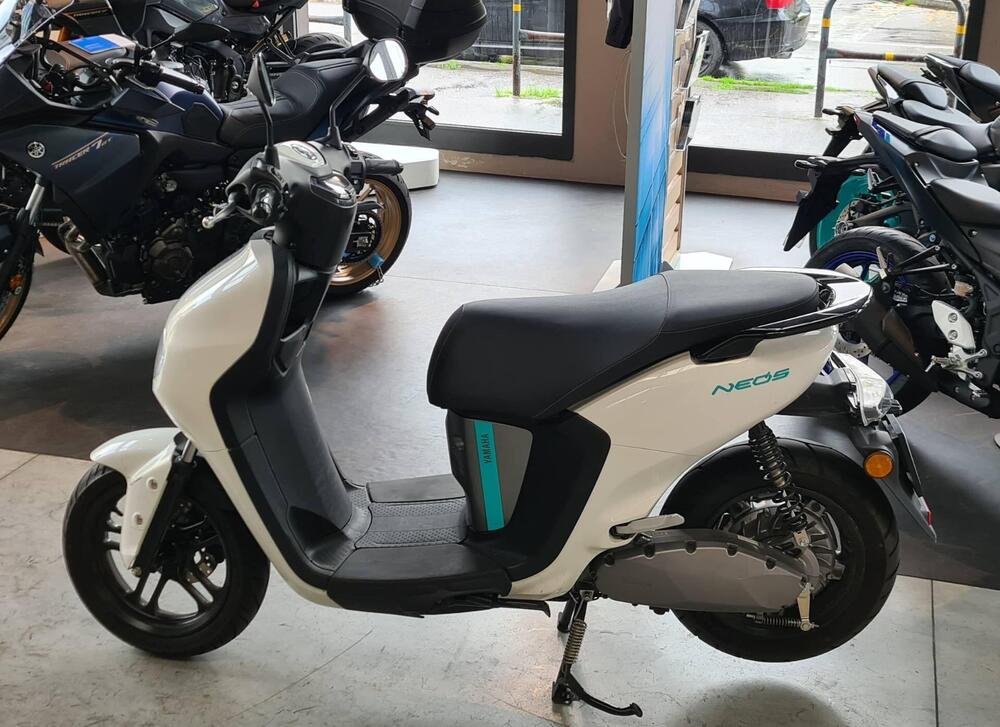 Yamaha Neo's L1e (2022 - 25) (2)