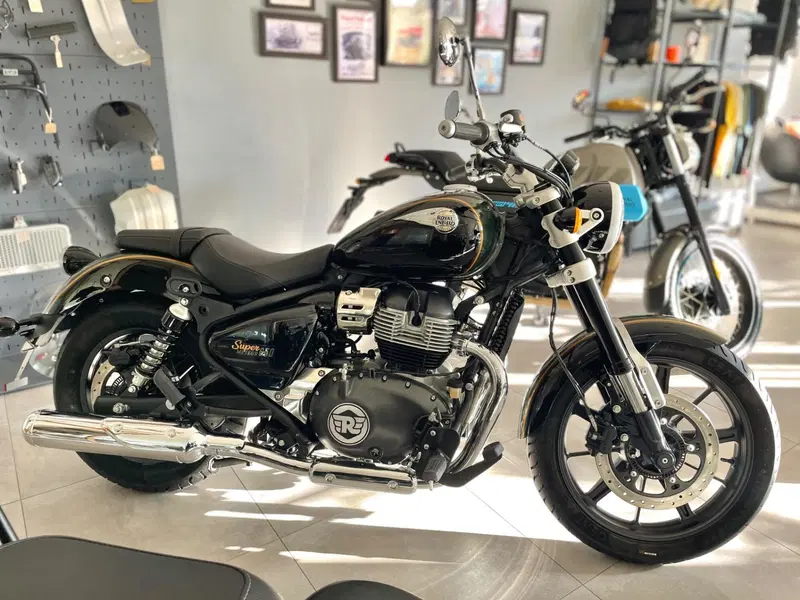 Royal Enfield Super Meteor 650 (2023 - 26)